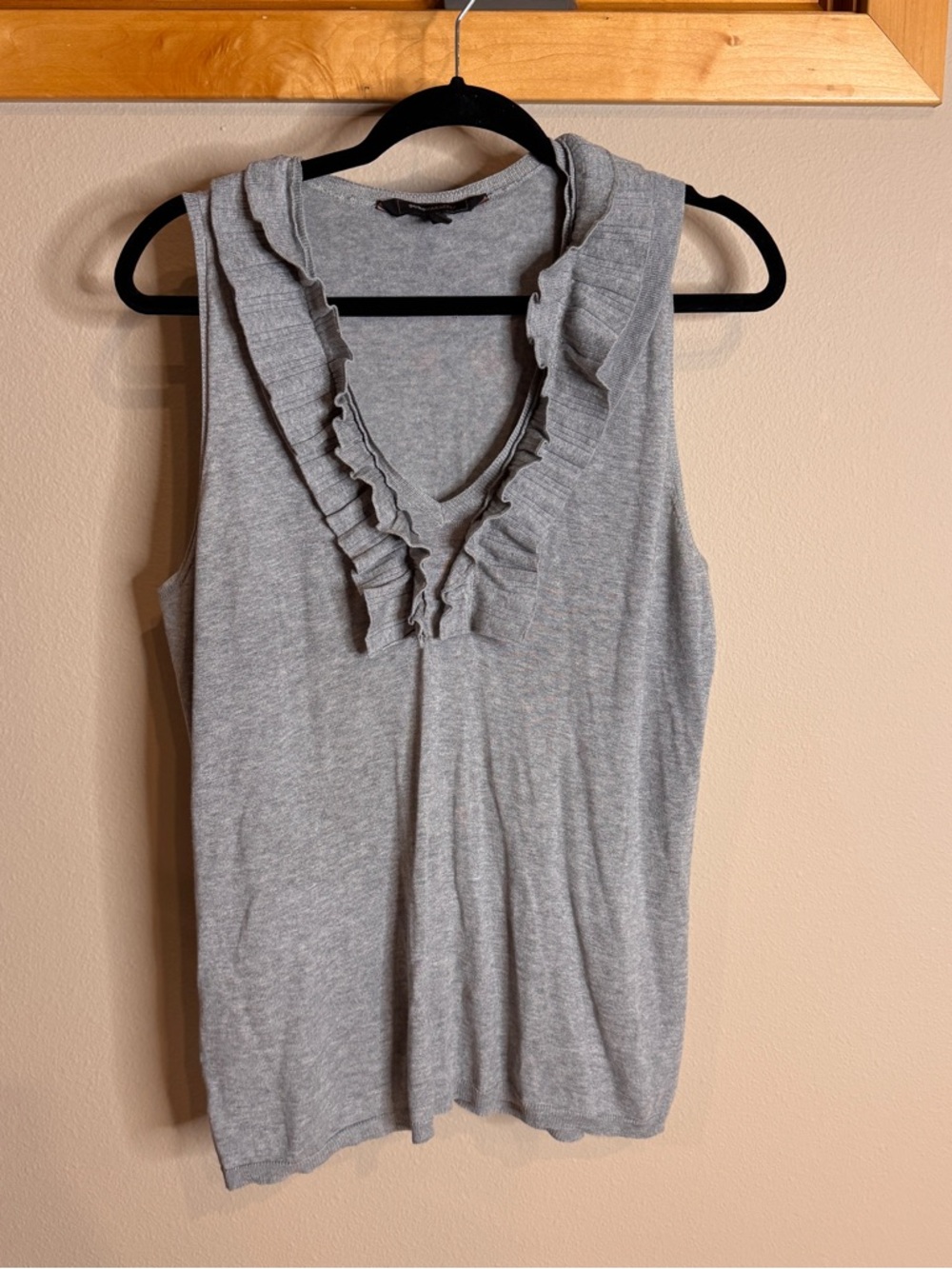 BCBG Ruffled V-Neck Sleeveless Top - Gray